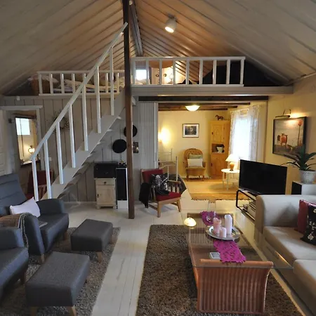 Vimpasaari Villa Hamina (Kymenlaakso)